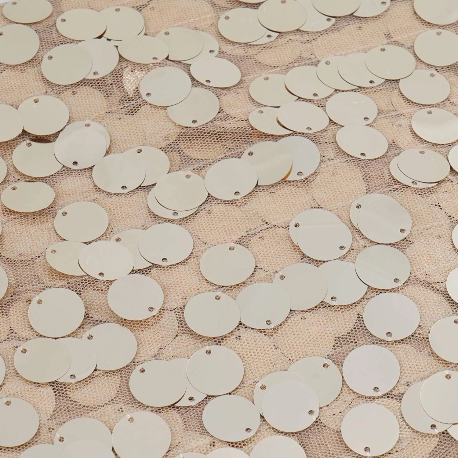 54 In X 4 Yards Payette Sequins On Mesh Fabric Roll - Image 4