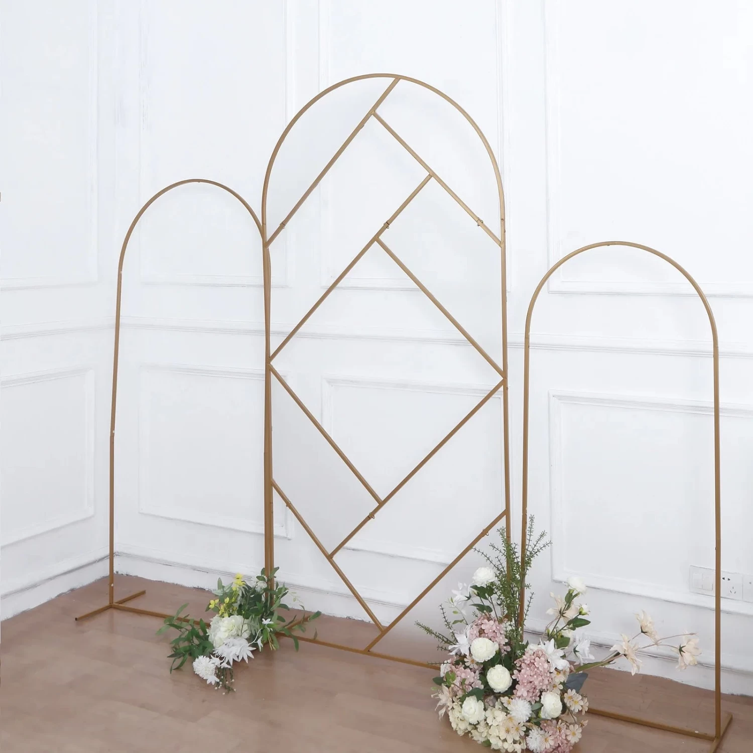 Gold 7 Feet Metal Round Top Geometric Wedding Backdrop Stand - Image 4