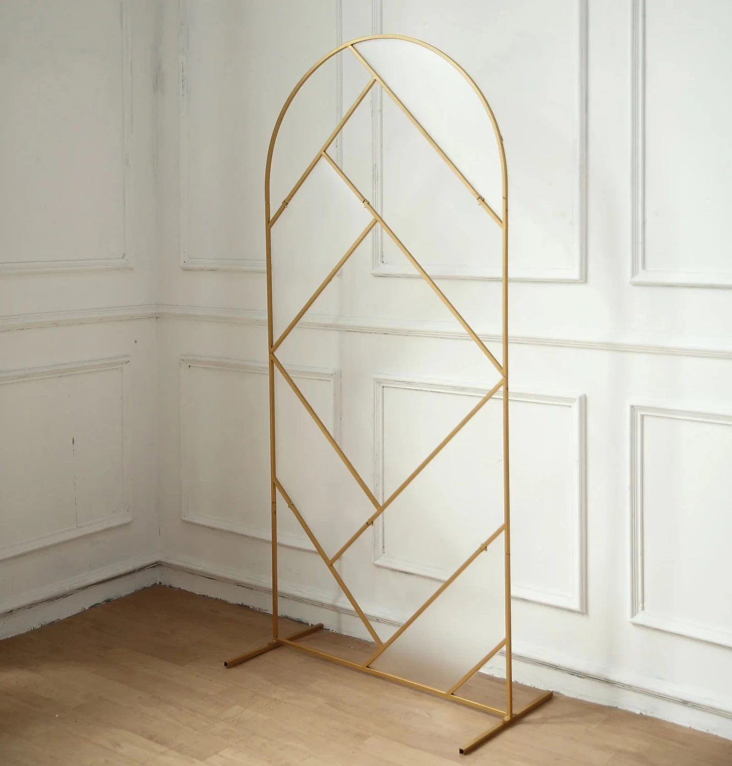 Gold 7 Feet Metal Round Top Geometric Wedding Backdrop Stand - Image 6