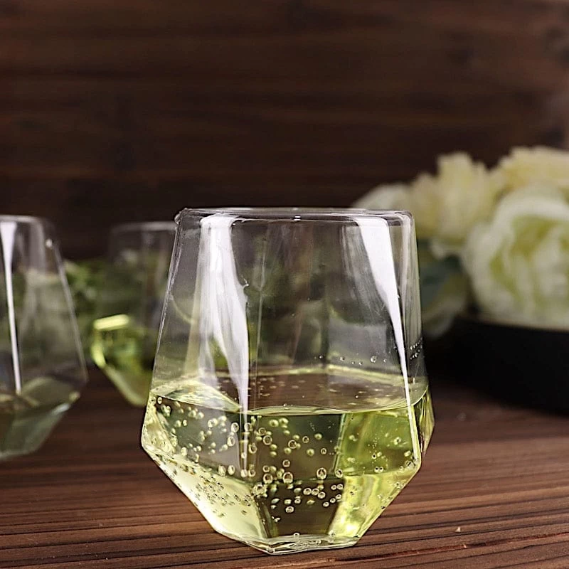 12 Clear 12 Oz Disposable Geometric Plastic Stemless Wine Glasses - Image 5