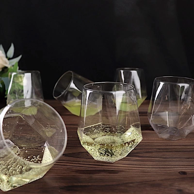 12 Clear 12 Oz Disposable Geometric Plastic Stemless Wine Glasses - Image 6