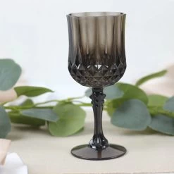 6 Disposable 8 Oz Crystal Cut Goblets Plastic Wine Glasses