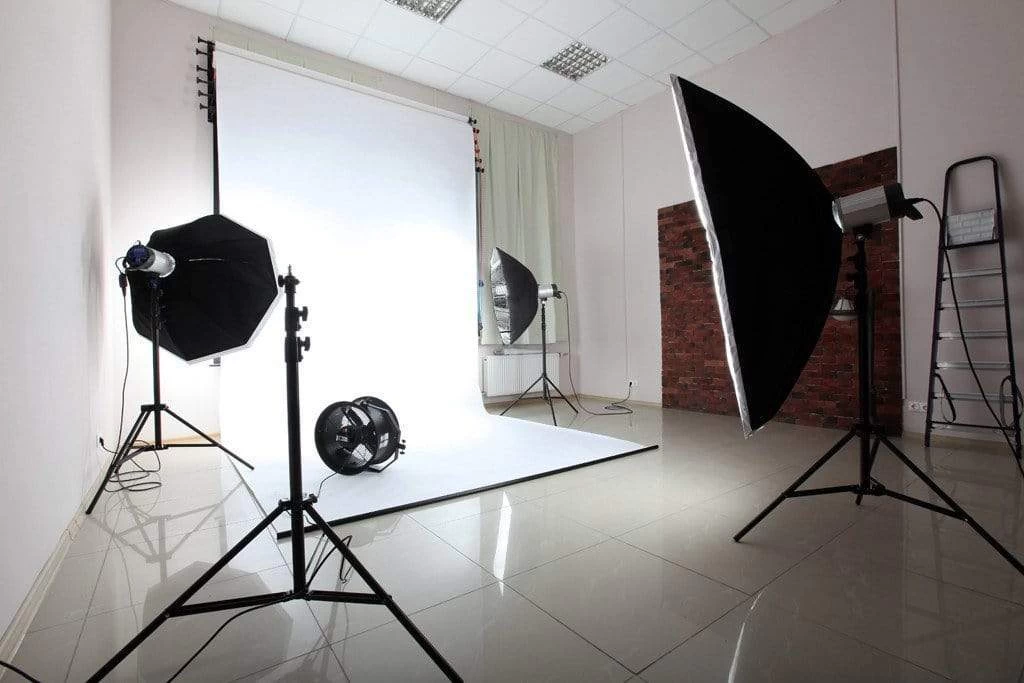 Black And Silver Photography Video Studio Umbrella Continuous Lighting Kit - Image 7