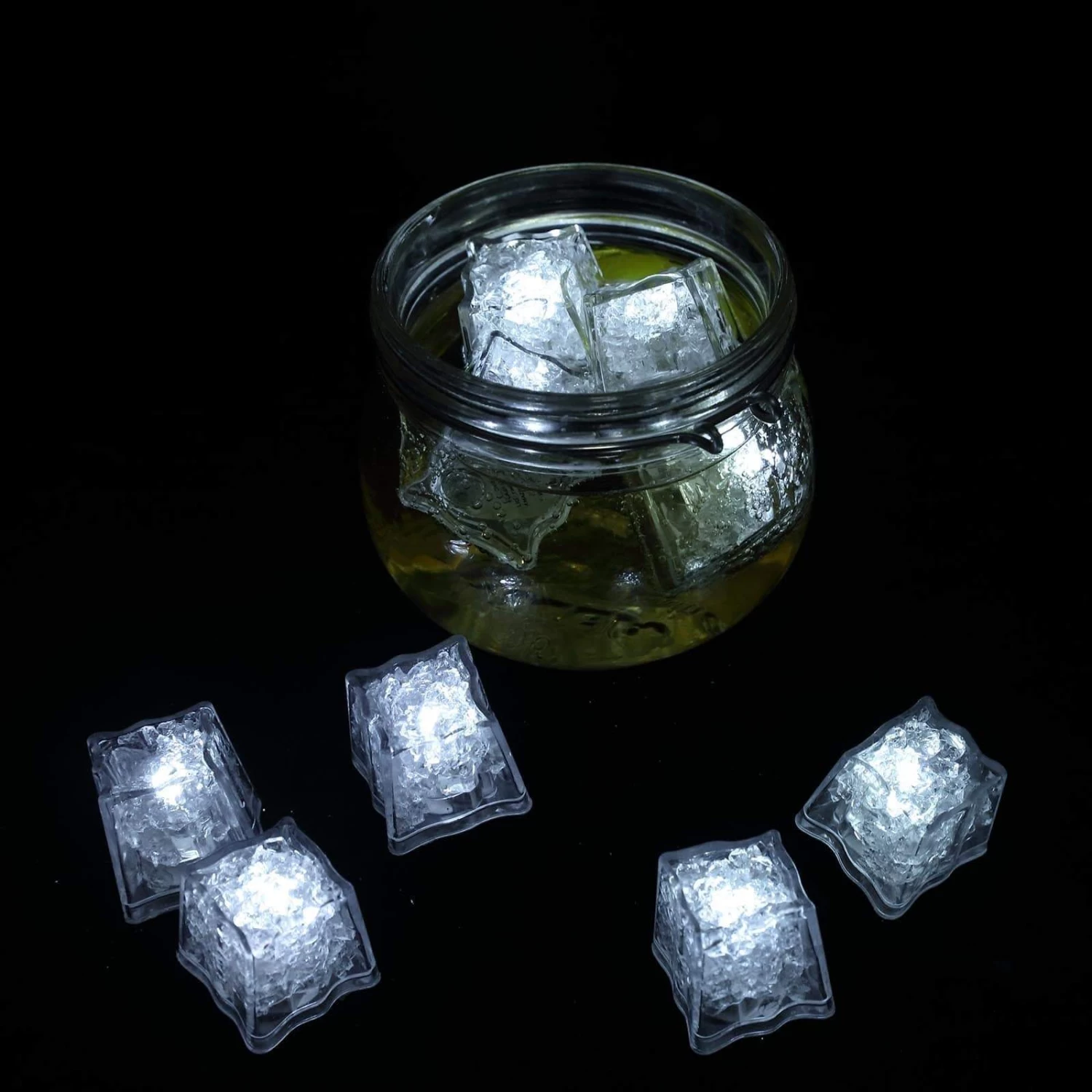 12 Pcs White LED Small Submersible Cube Lights - Image 3