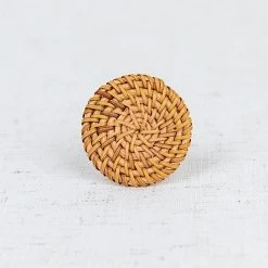 4 Natural 2 In Round Woven Rattan Design Metal Napkin Rings