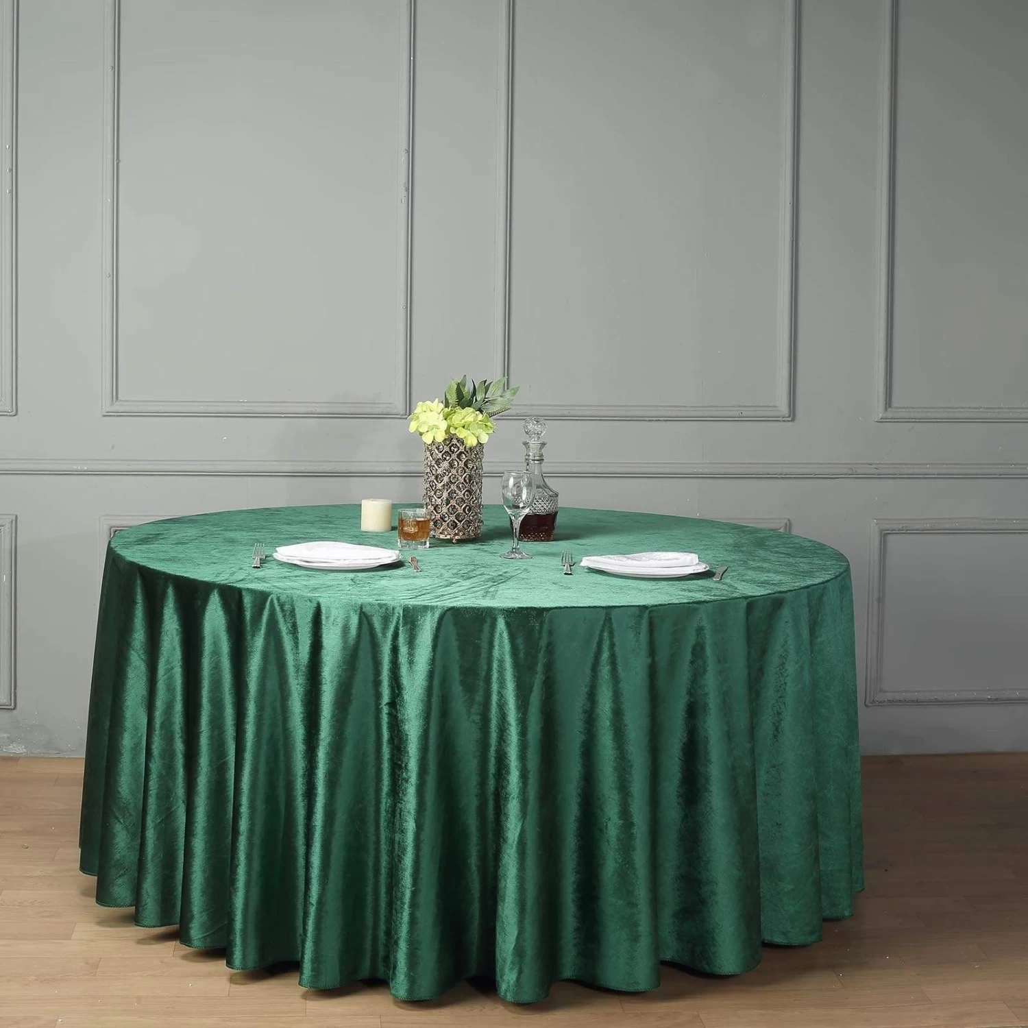120 In Round Premium Velvet Tablecloth