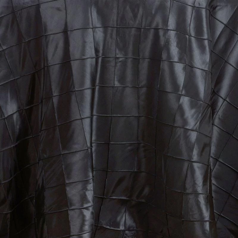 120" Round Tablecloth Pintuck - Image 4