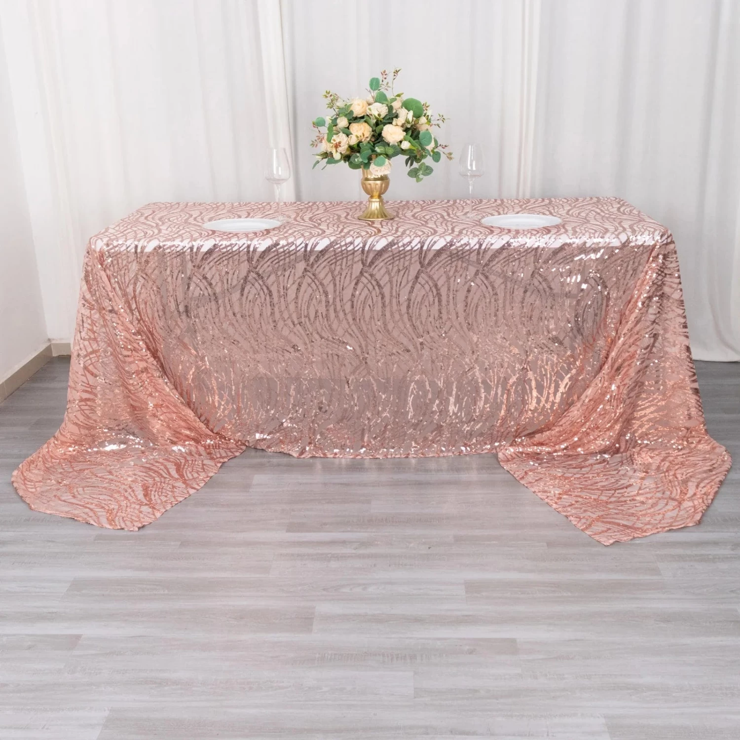 90x156 In Wavy Sequined Mesh Rectangle Tablecloth - Image 4