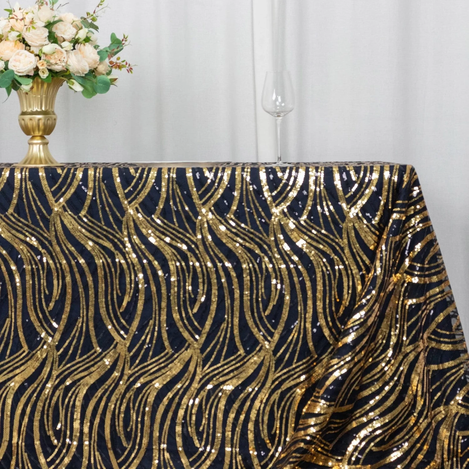 90x156 In Wavy Sequined Mesh Rectangle Tablecloth - Image 20