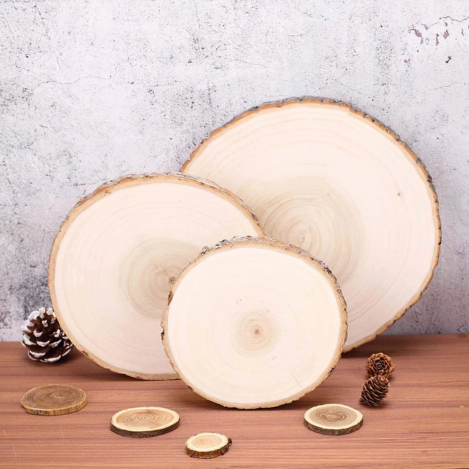 Natural Round Poplar Wooden Slices Party Tabletop - Image 3
