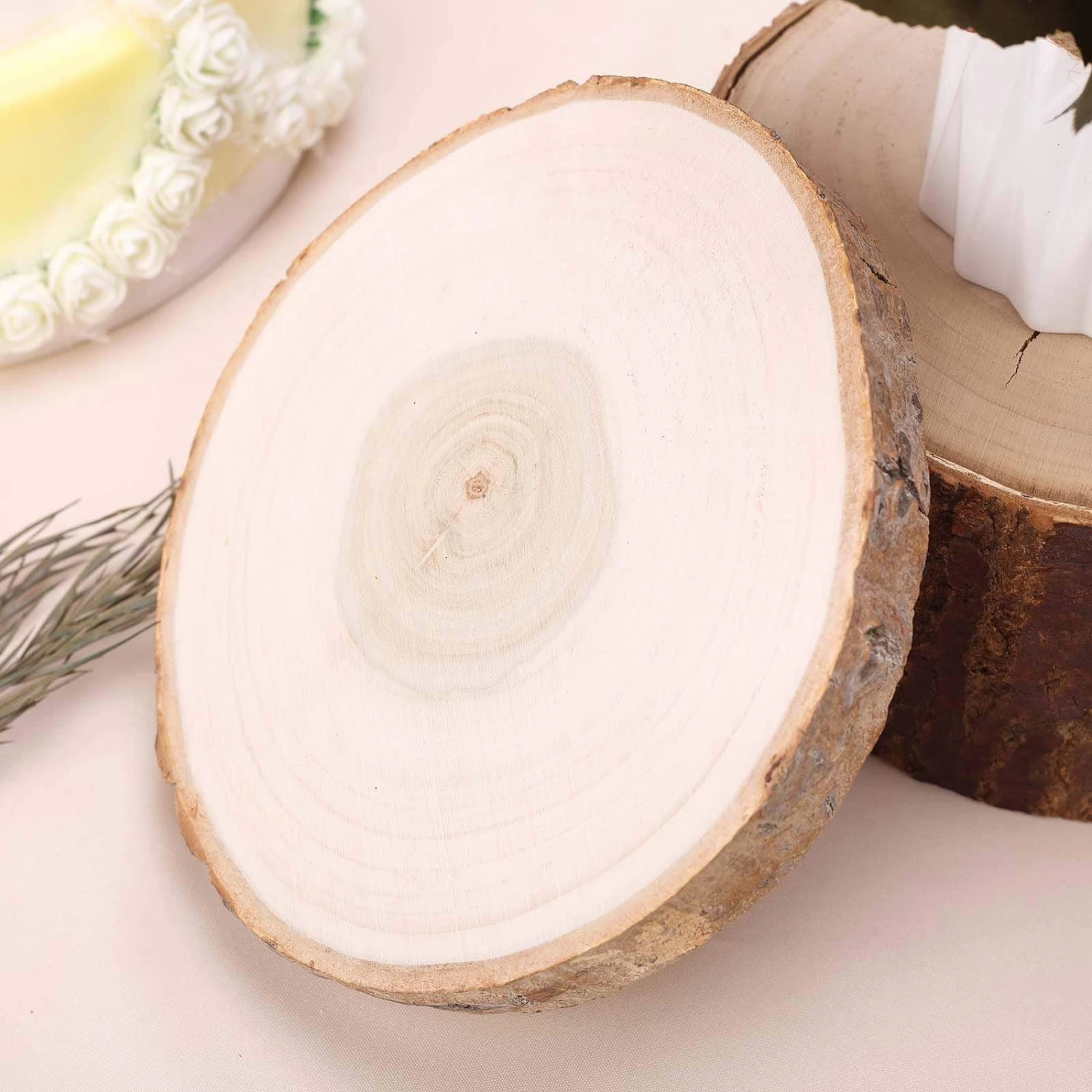 Natural Round Poplar Wooden Slices Party Tabletop - Image 10